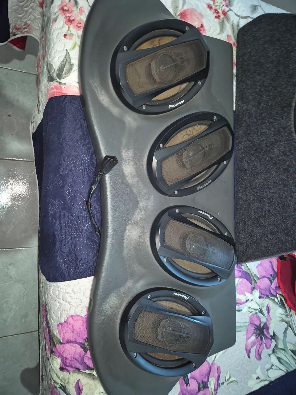 Som sob medida pra gol com 4 flash pioneer 150w e um caixa com sub de 8 polegadas  - Foto 4