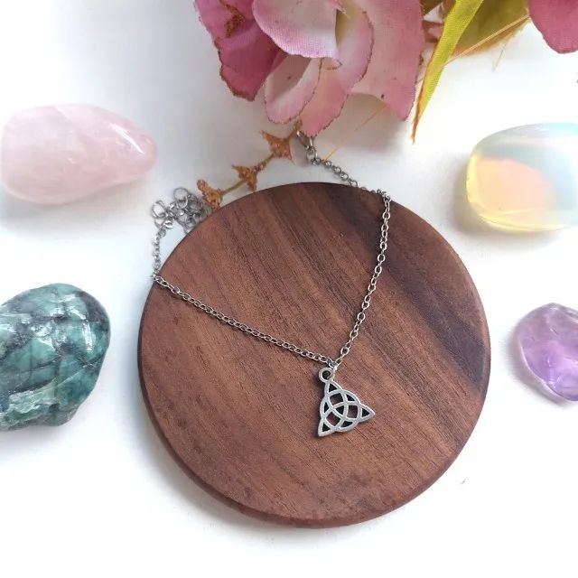Pulseira Delicada Triquetra Celta - Foto 5