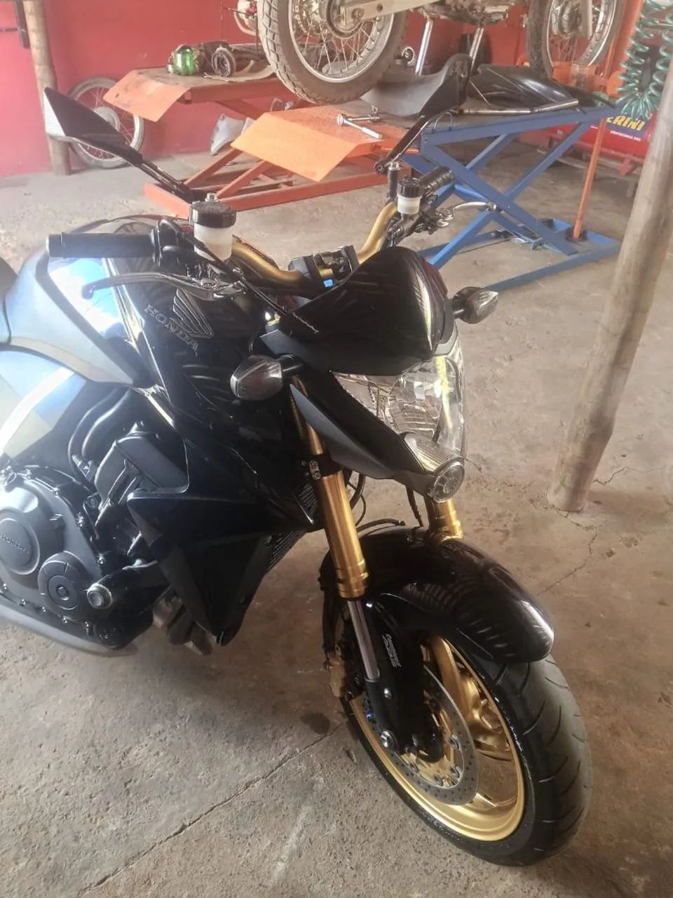Cb1000r  - Foto 4