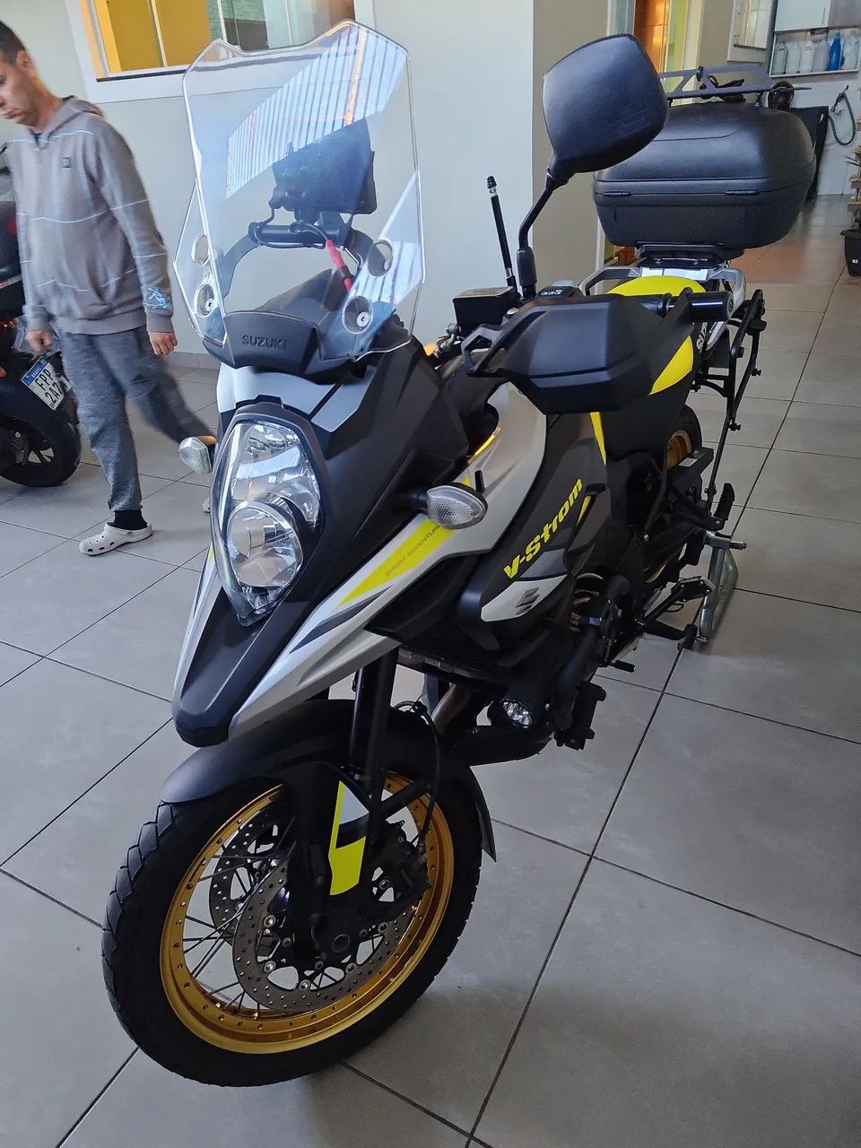 Suzuki V-Strom 1000 XT 2019 - Foto 5