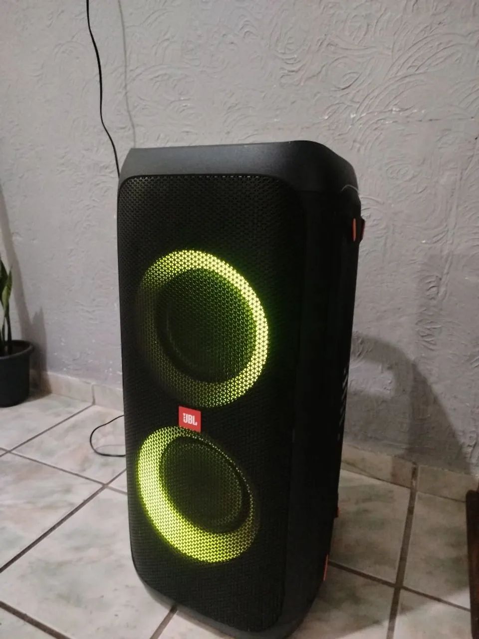Caixa JBL PARTYBOX 310