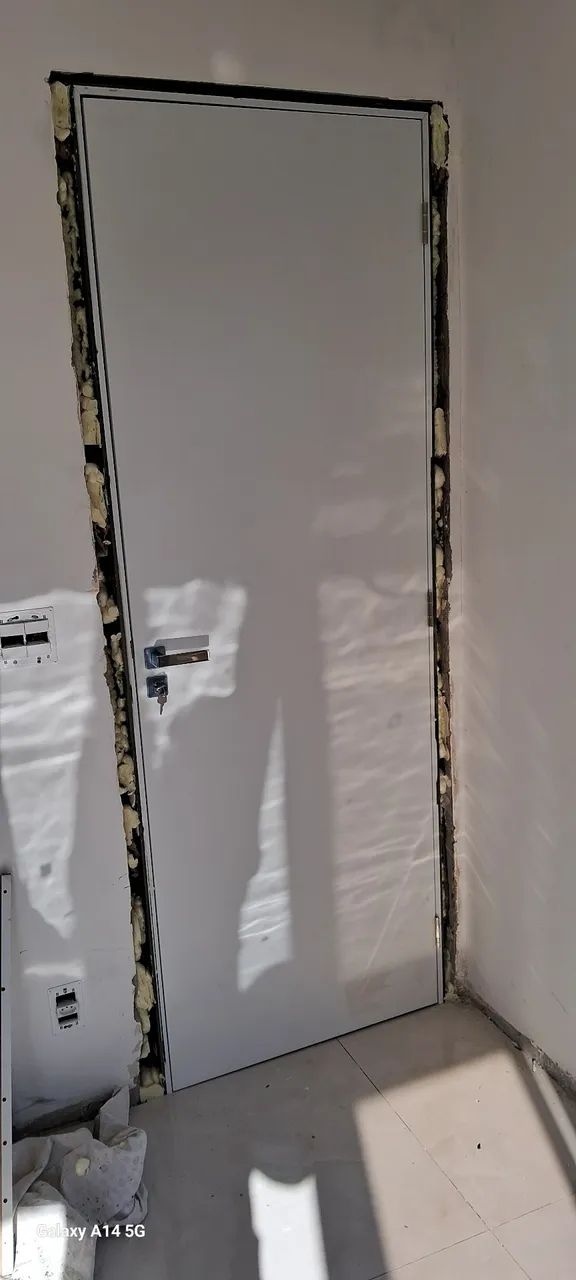 Instalação de portas  - Foto 6