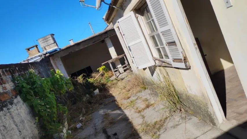 Casa 3 quartos em Pelotas, para reforma! - Foto 3