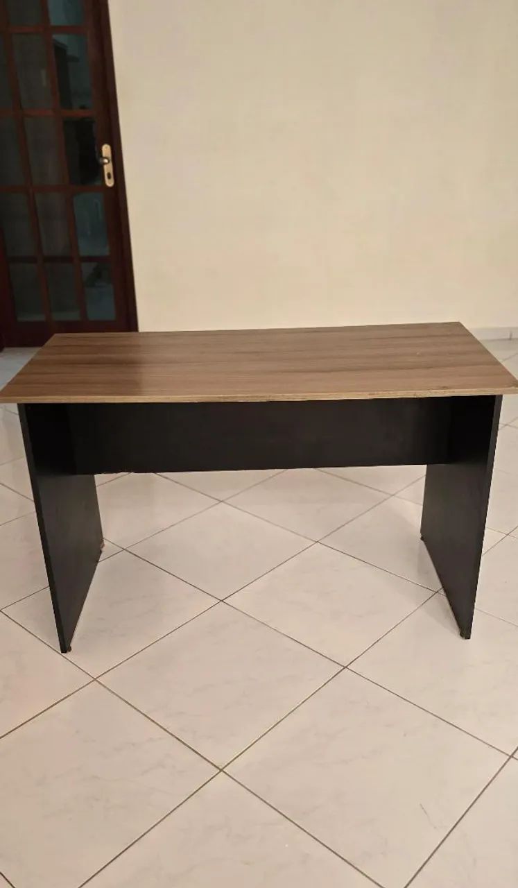 Mesa de escritório em MPF usada - Foto 4