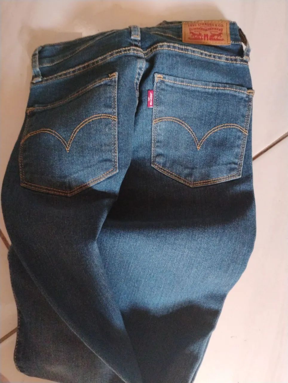 Calca Levis 36