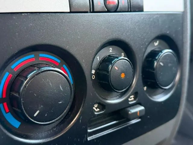 Fiat Idea ATTRACTIVE 1.4 Fire Flex 8V 5p, foto 9 de 13