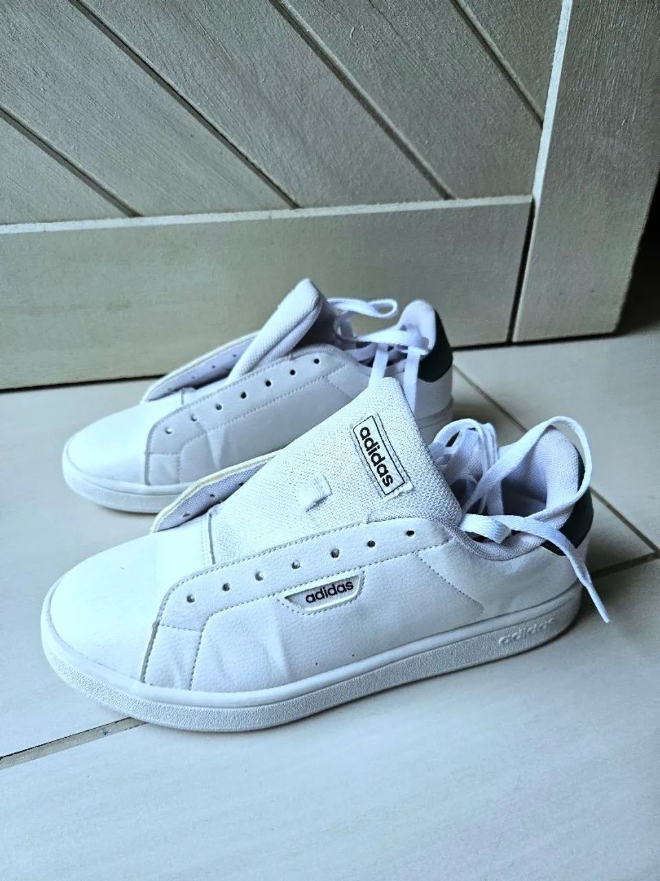 Tênis Adidas Branco - Foto 3