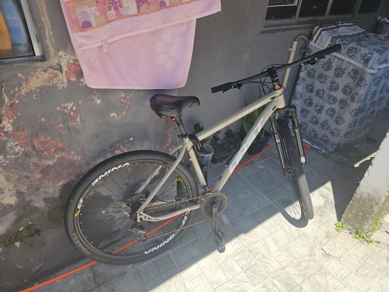 Vende-se bicicleta 