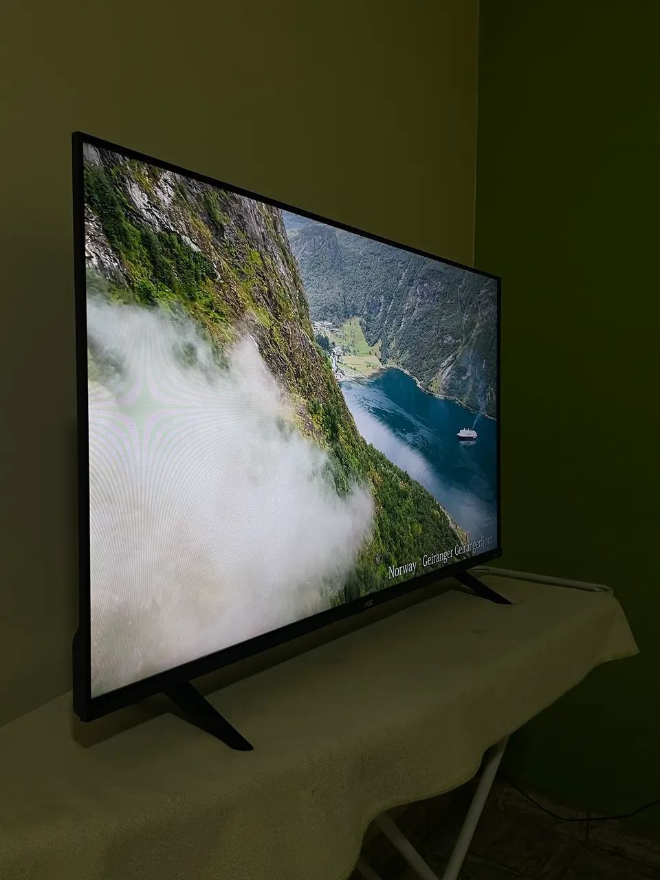 AOC Smart TV  - Foto 4