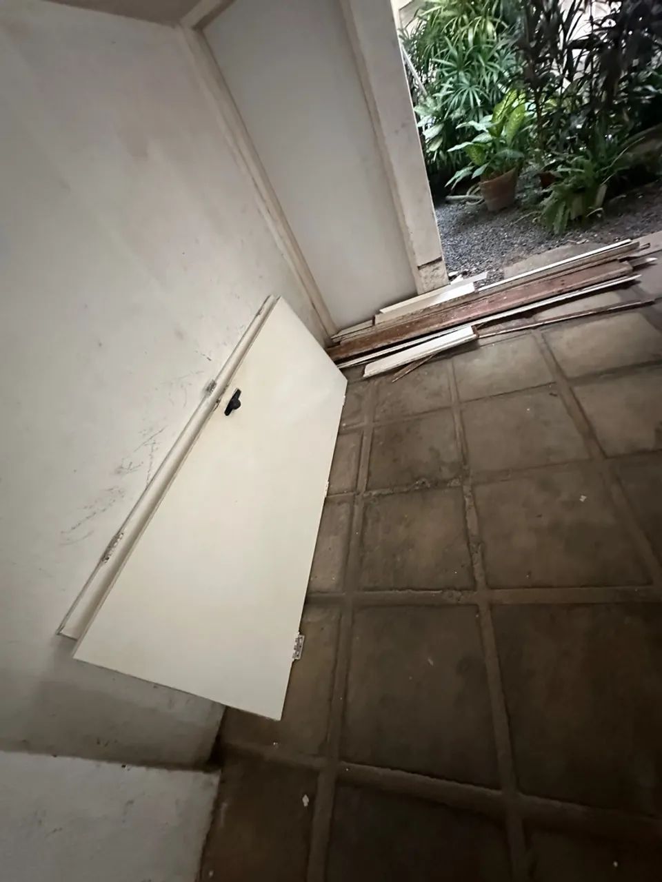 Doação de DUAS portas de madeira!