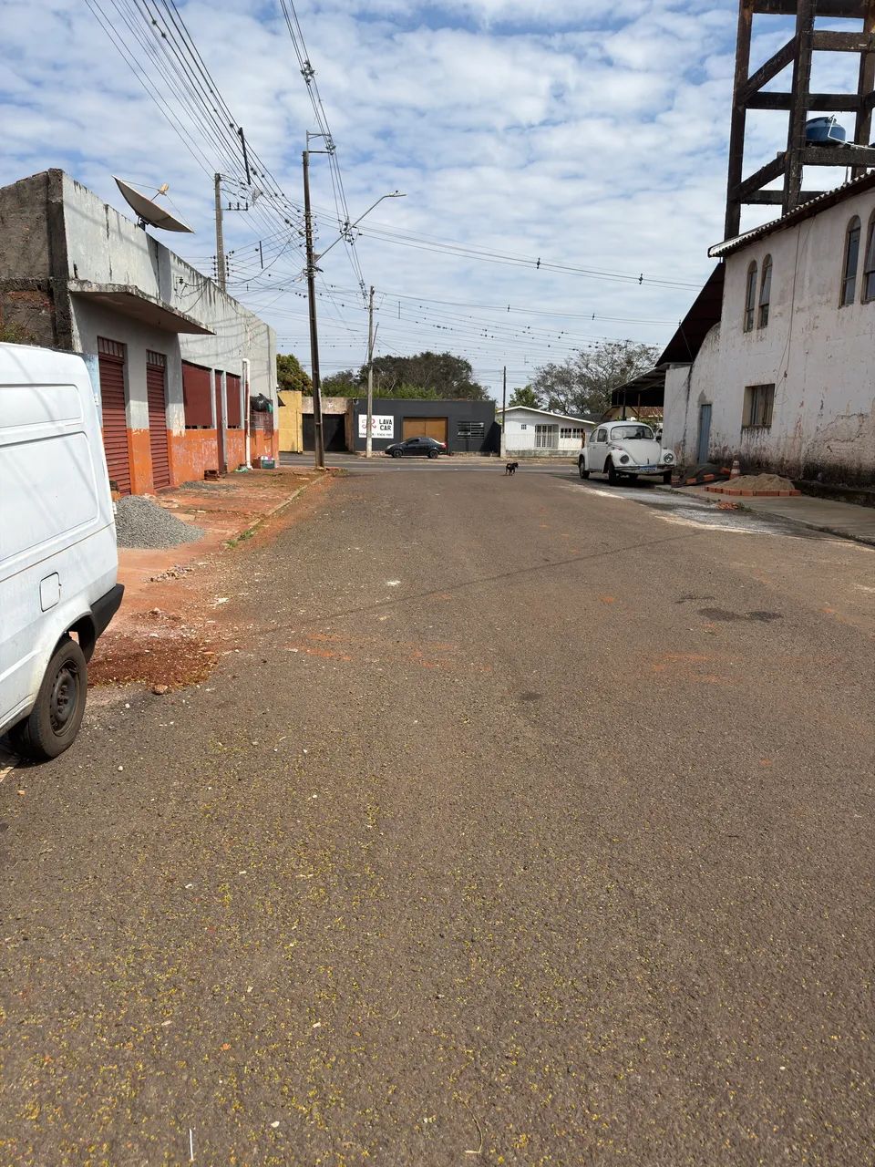 Imóvel em área central de Califórnia/PR