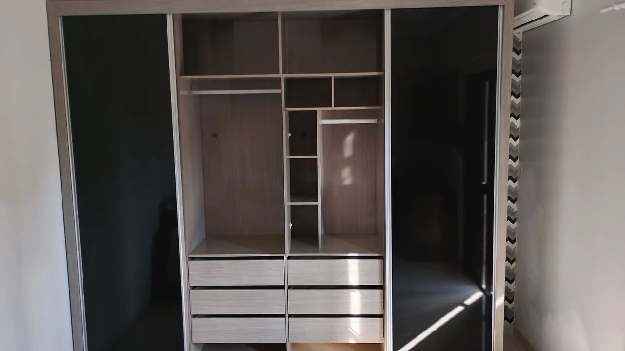 Guarda roupa GRANDE  - Foto 3
