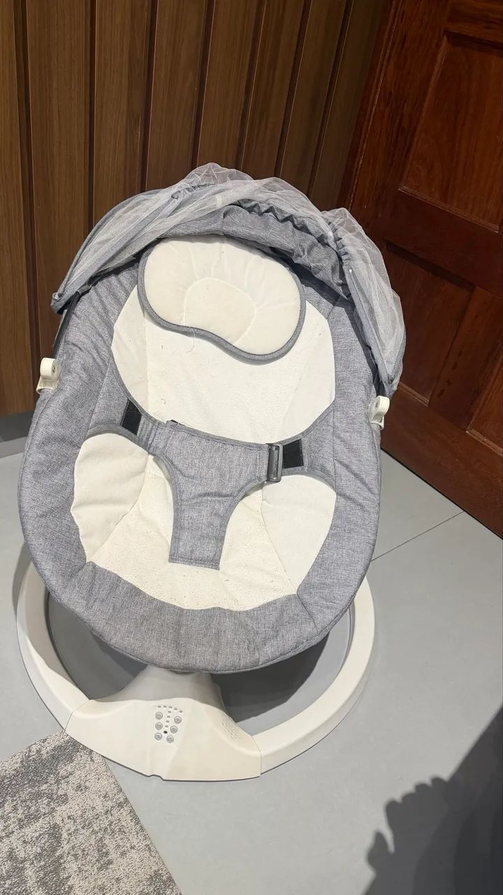 Cadeira de balanço elétrica para bebê 