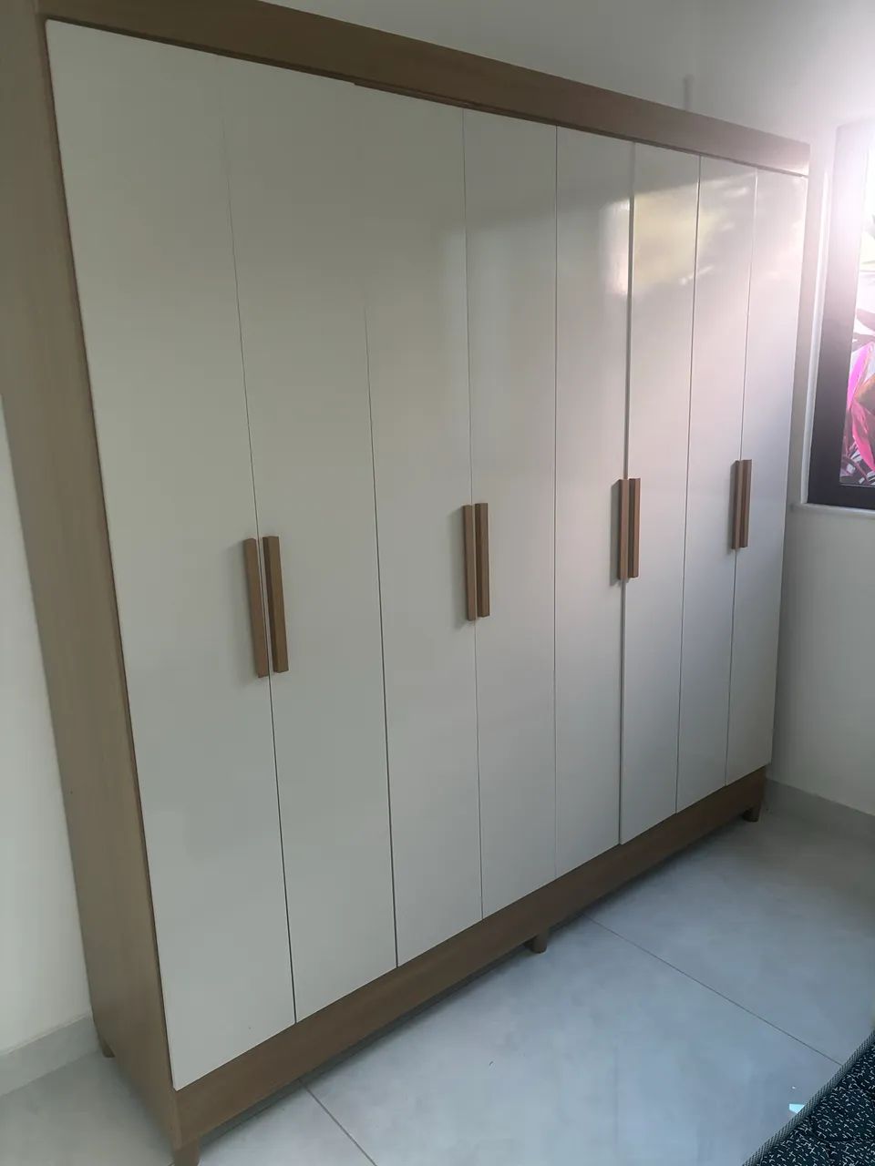 Guarda roupa 8 portas