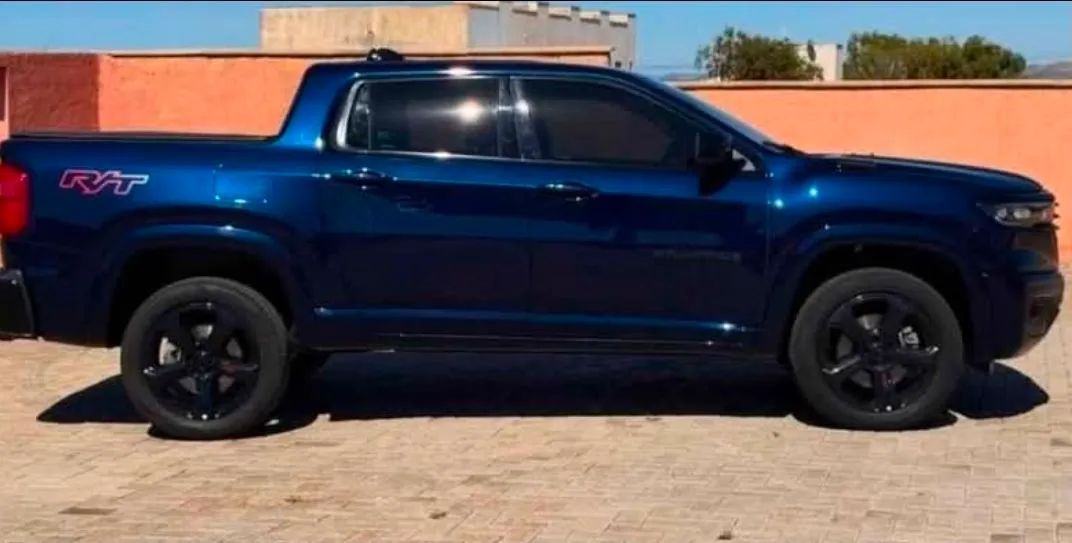 Ram Rampage R/T Hurric. 4 2.0 TB CD 4X4 Aut. 2024 - Foto 2