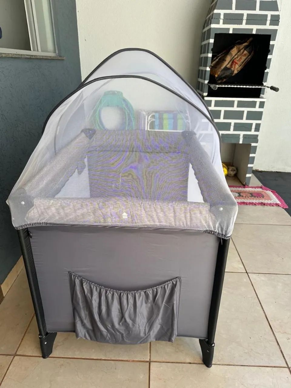 Berço Cercado Desmontável Até 15kg Easy Cinza - Foto 4