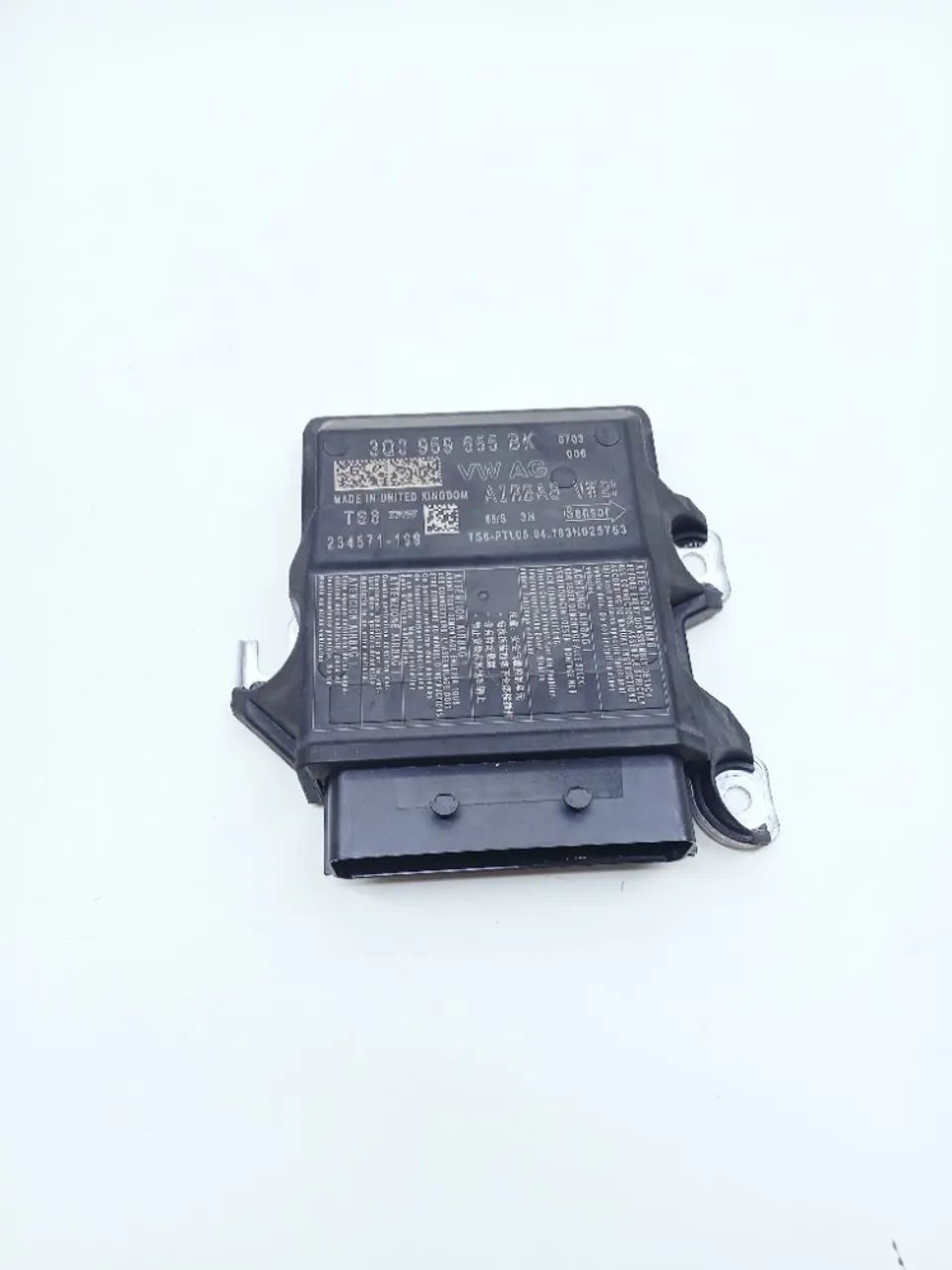 Módulo Reprogramar Vw Passat Tsi 2.0 2018 3q0959655bk