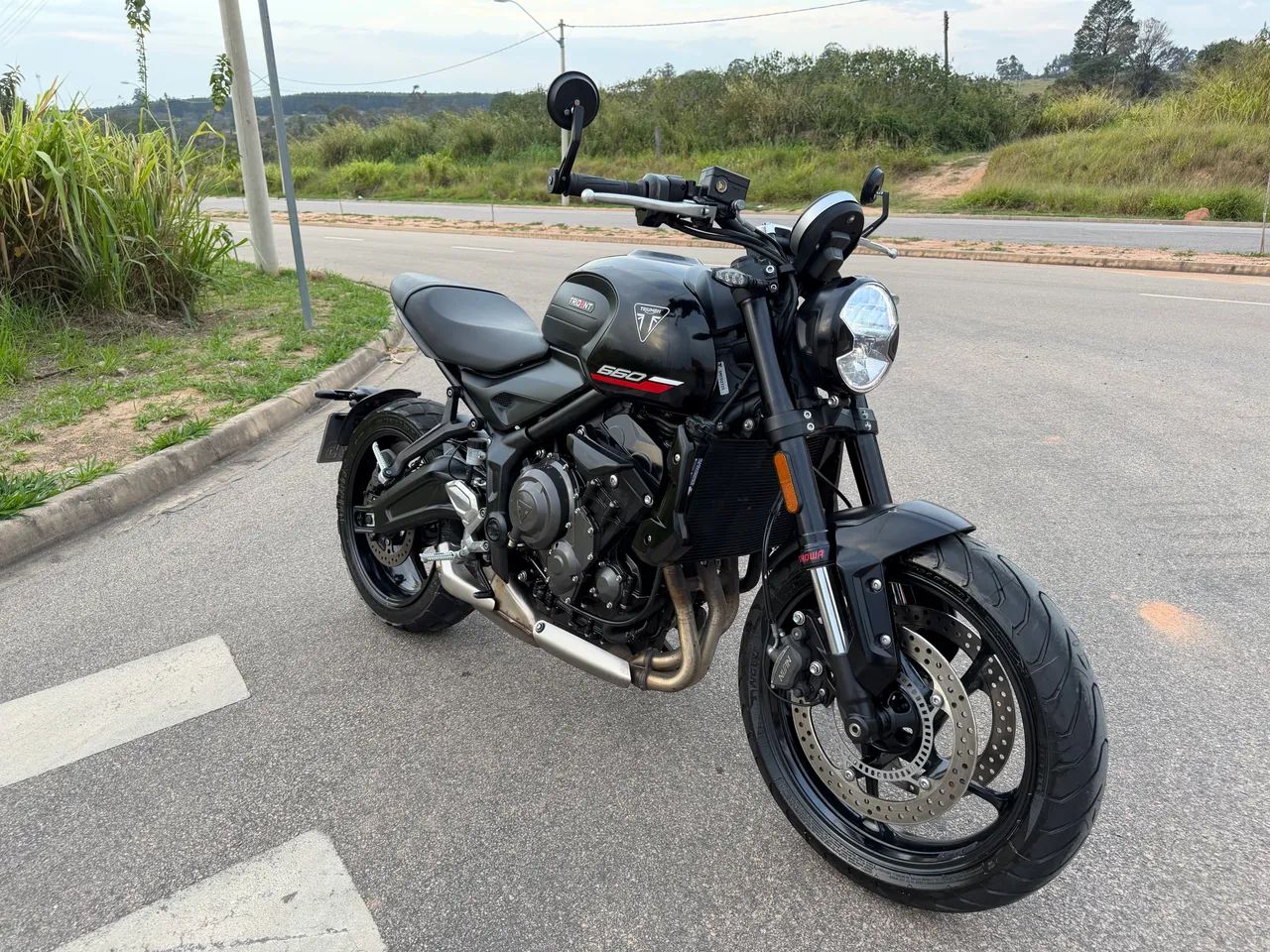 TRIUMPH TRIDENT 660 2025 - Foto 2