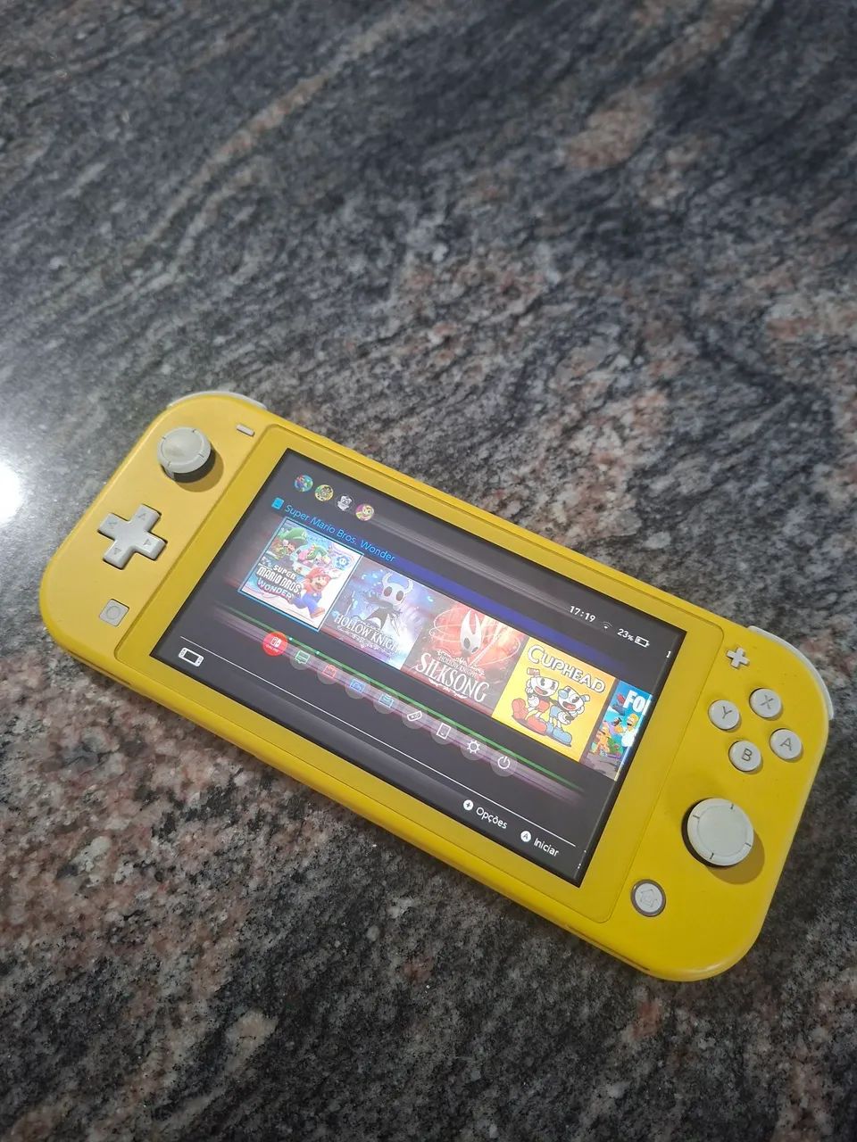 Nintendo Switch Lite (Yellow) - Consoles de Vídeo Game - Jardim do