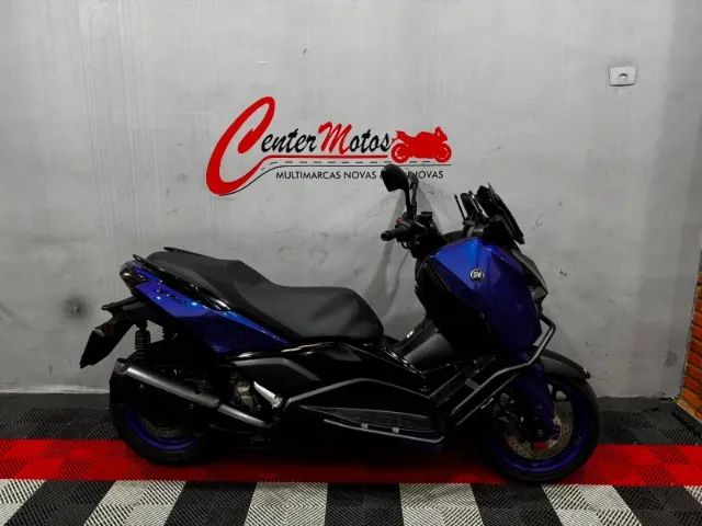 YAMAHA XMAX 250 ABS CONNECTED