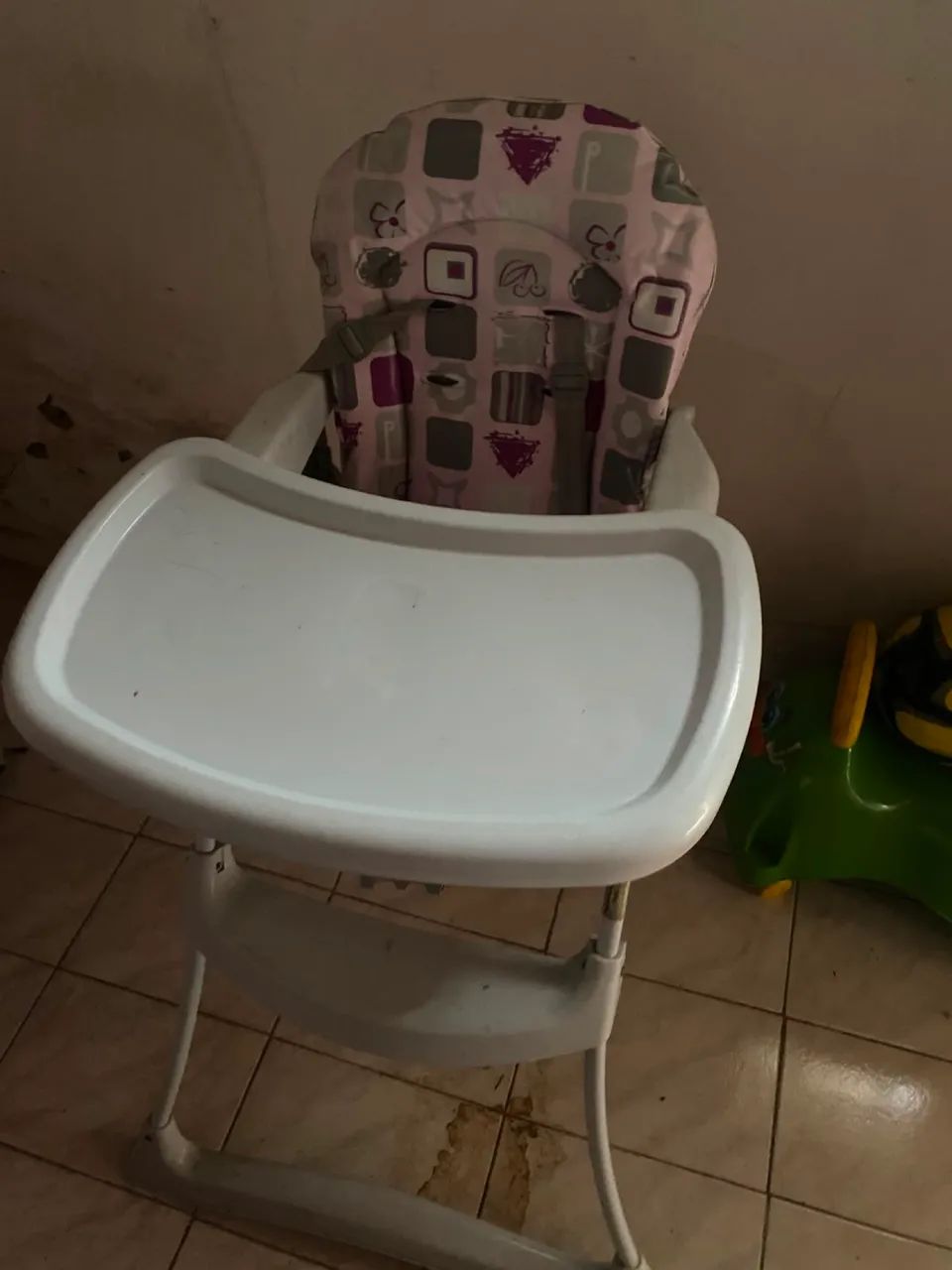 Cadeira alimentação  - Foto 4