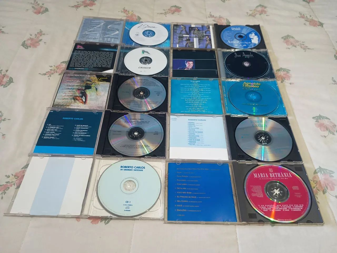 Lote com 10 CDs variados.  - Foto 3