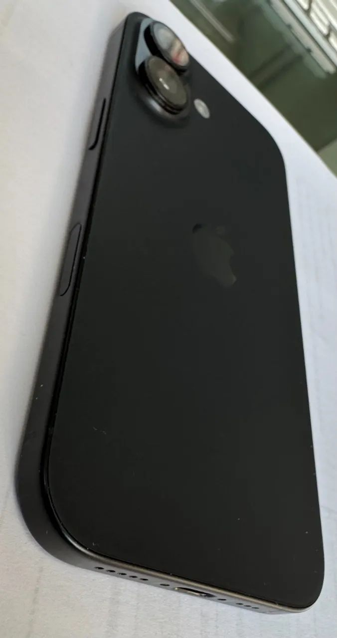 iPhone 16 128 GB - Bateria 91% - Excelente Estado - Foto 3