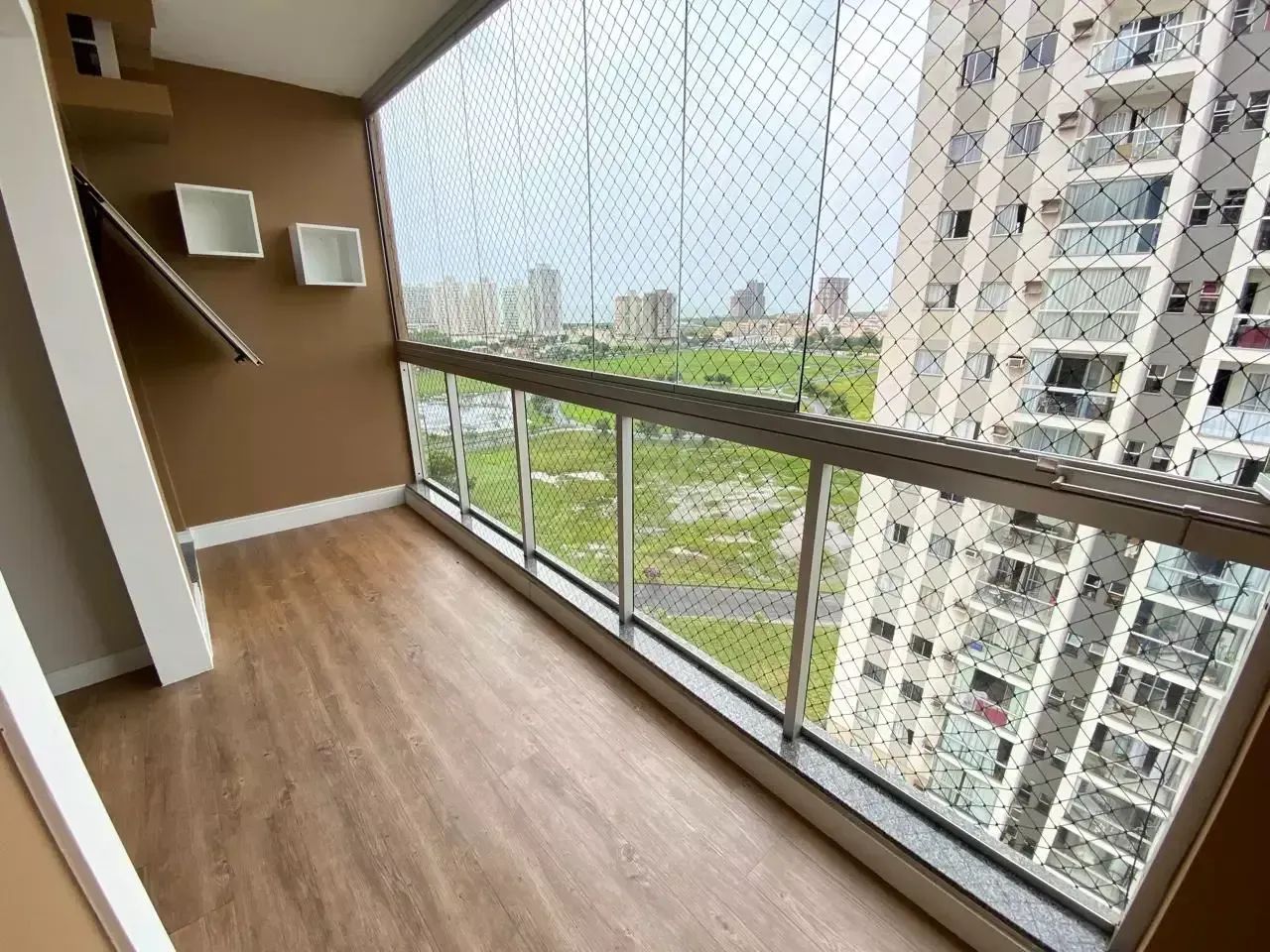 Apartamento com 2 Quartos para alugar, 65m² - Praia de Itaparica