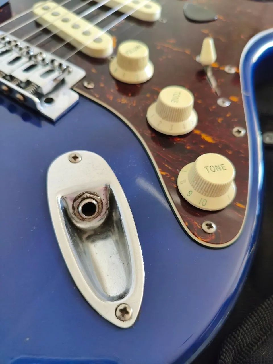 Guitarra stratocaster Eagle + case - Foto 3