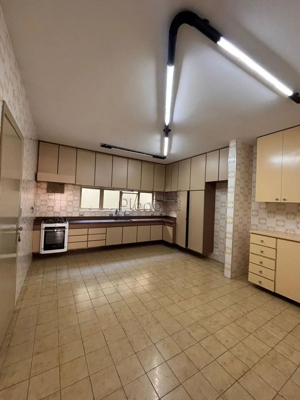 Sobrado à venda em Salto, Centro, com 4 quartos, com 203 m² - Foto 3