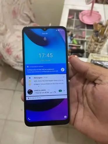 Vendo celular em ótimo estado 