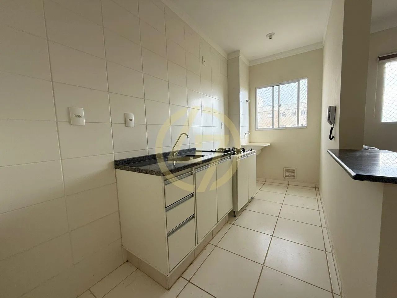 Apartamento 02 Dorm. em Cambuí Residence - Itapetininga, SP