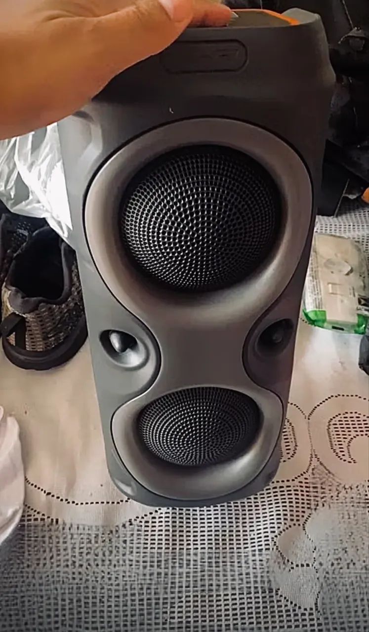 Caixa de som Bluetooth Portátil Com Led - Foto 2