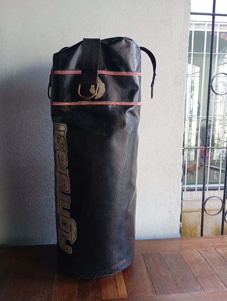 Saco e luva de boxe