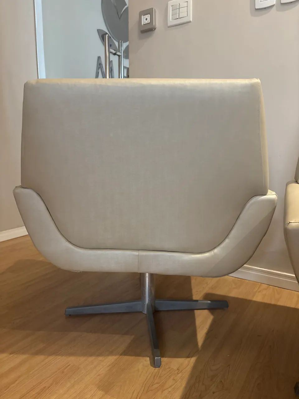 Poltronas para consultório  - Foto 4