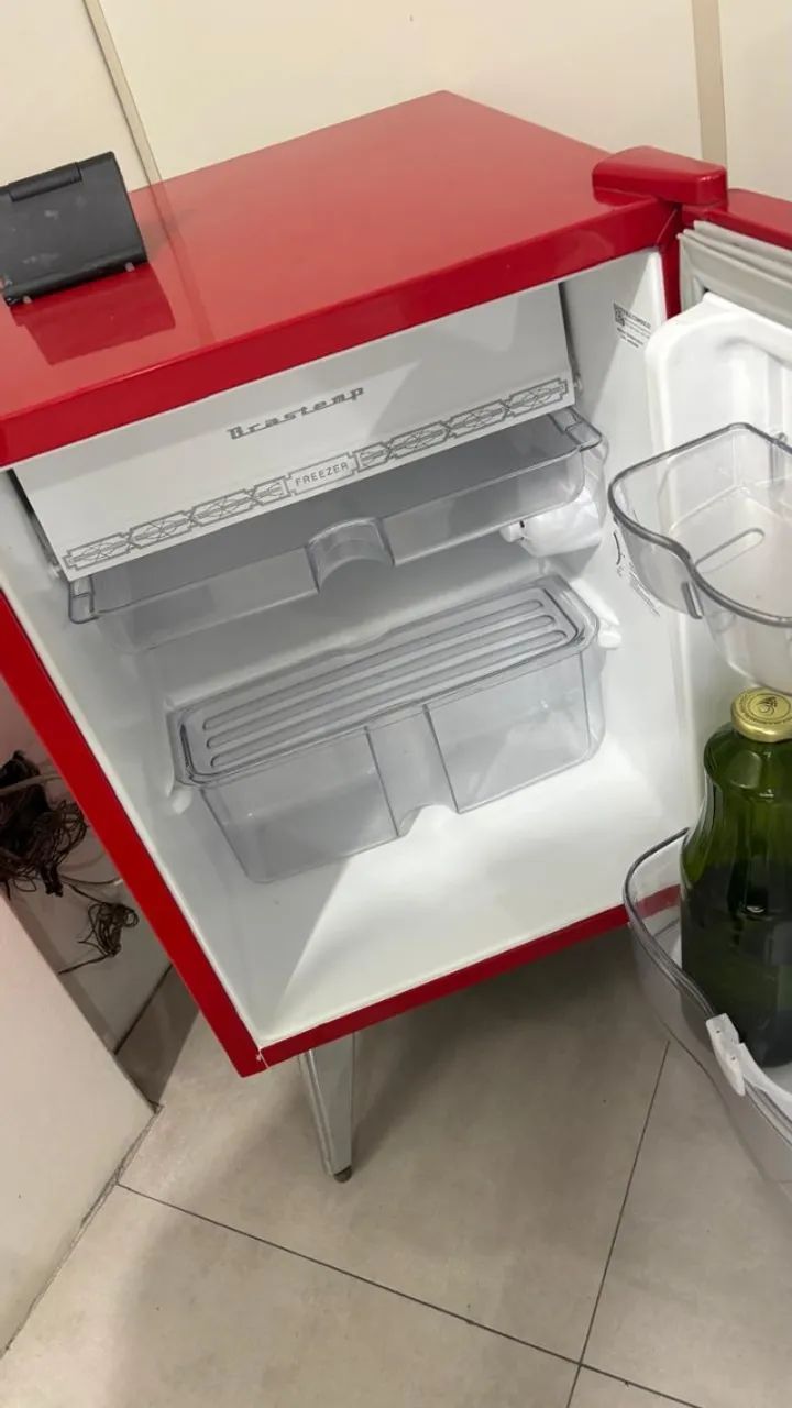 Frigobar retrô Brastemp vermelho - Foto 4