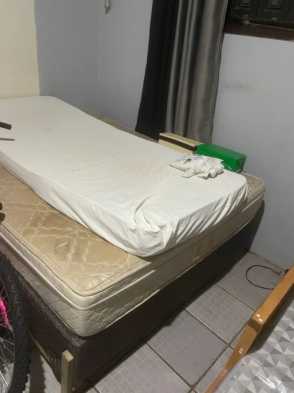 Dia se um colchão de casal e um de solteiro 