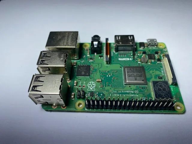 Placa Raspberry Pi3 model B +    - Foto 5