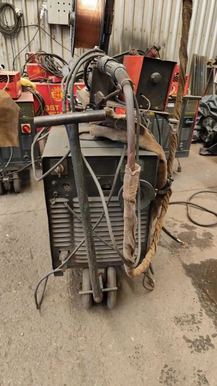 Vendo Maquina de solda Mig Mag - Foto 3