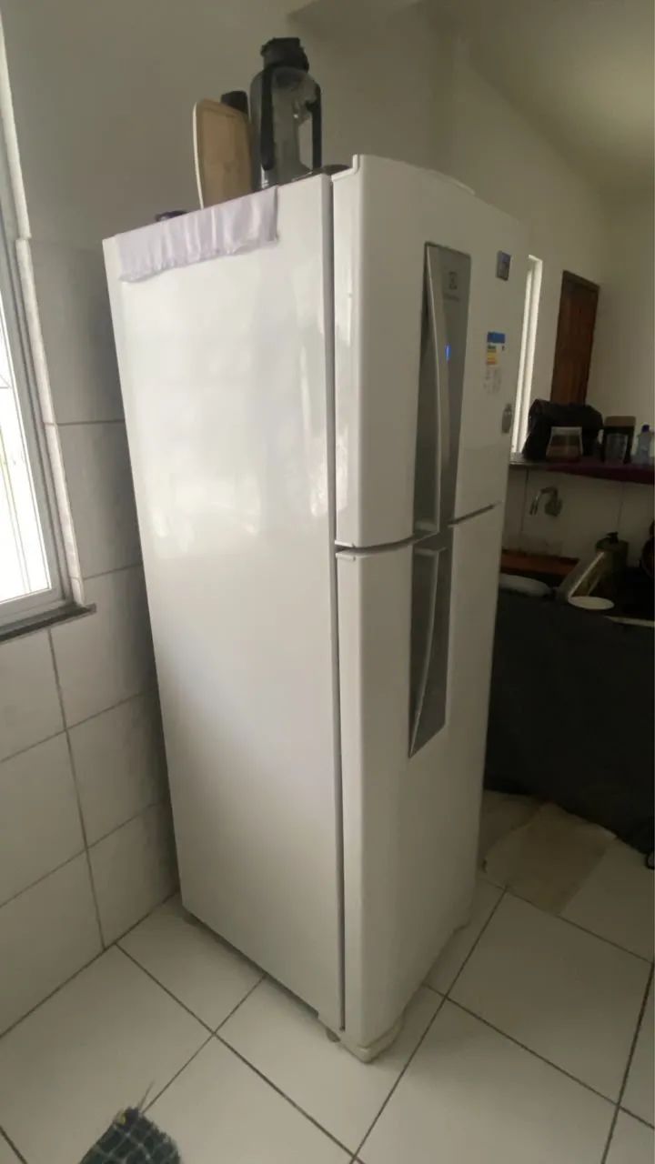 Vendo geladeira - Geladeiras e Freezers - Cabula VI, Salvador