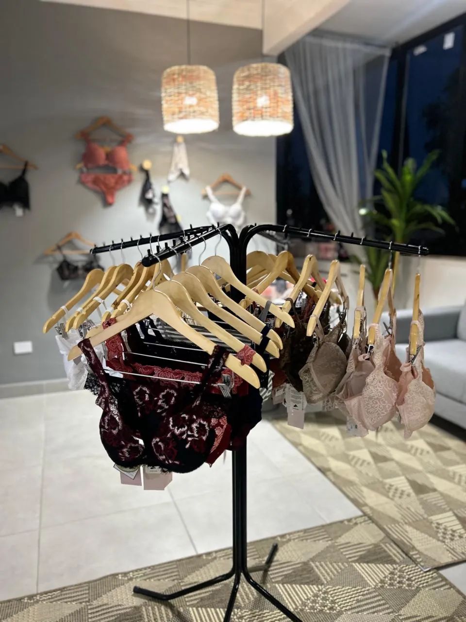 Arara 100 metal com 4 braços