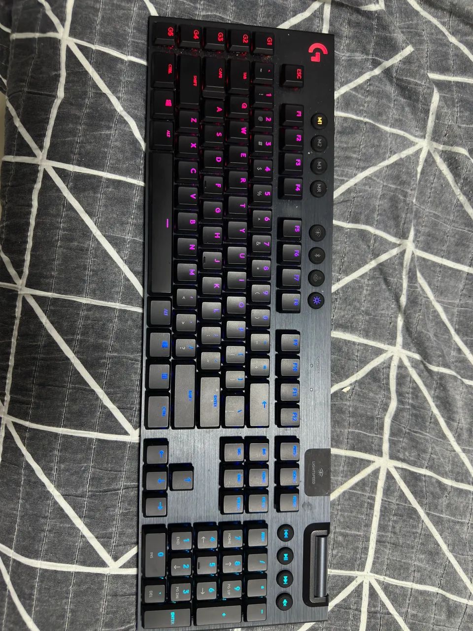 TECLADO G915
