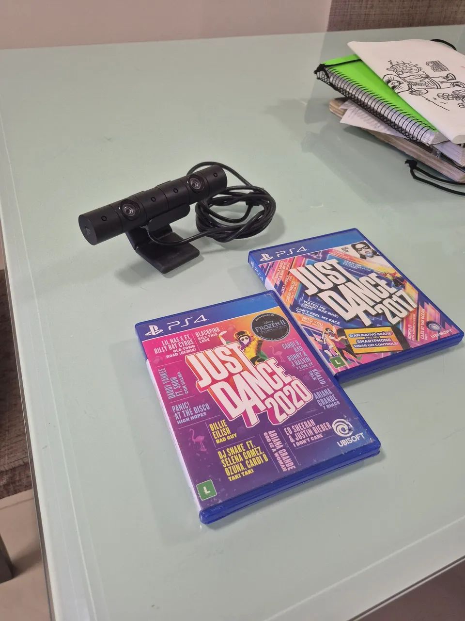 Camera de PS4 + Just Dance - Peças e Acessórios de Vídeo Game