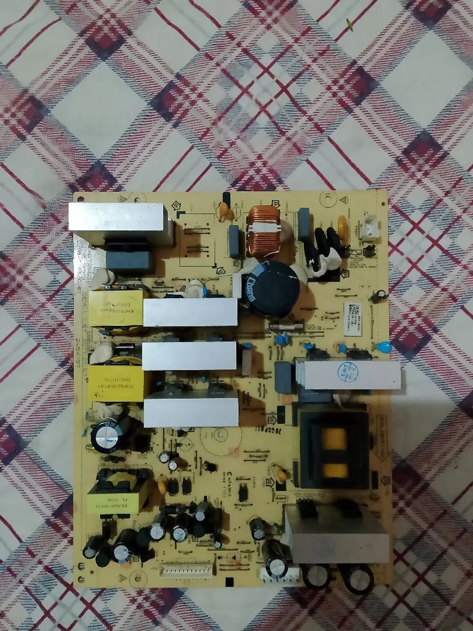 LG CJ87 Placa Principal + Placa Fonte Com Defeito - Foto 3