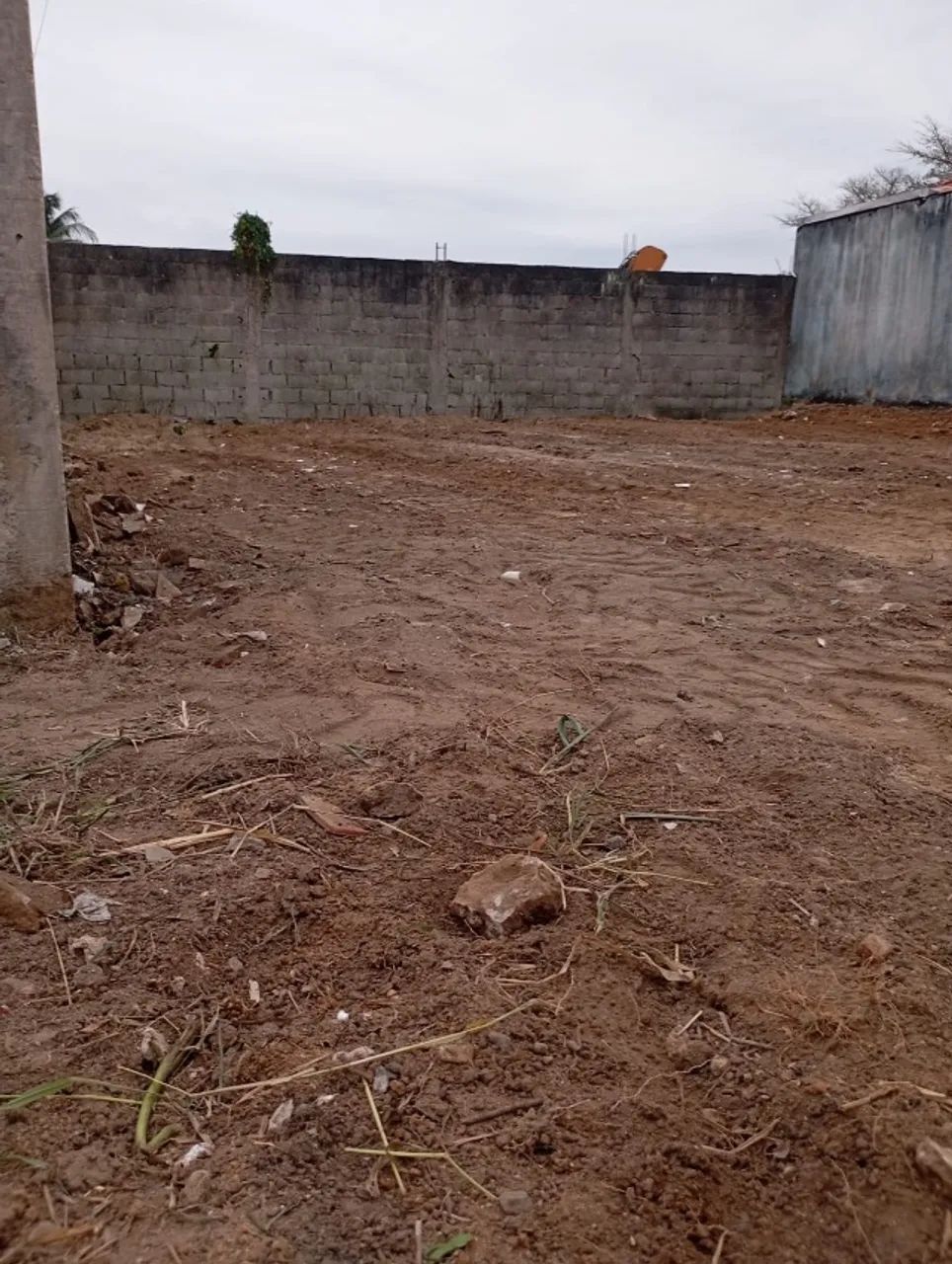 Terreno parcialmente murado e aterrado  - Foto 2