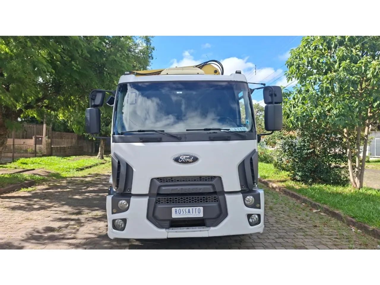 Ford Cargo 1319 2013 - Foto 2
