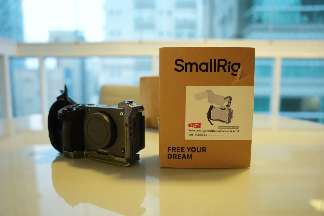 SONY FX3 + Handle XR e Cage SmallRig - Foto 4