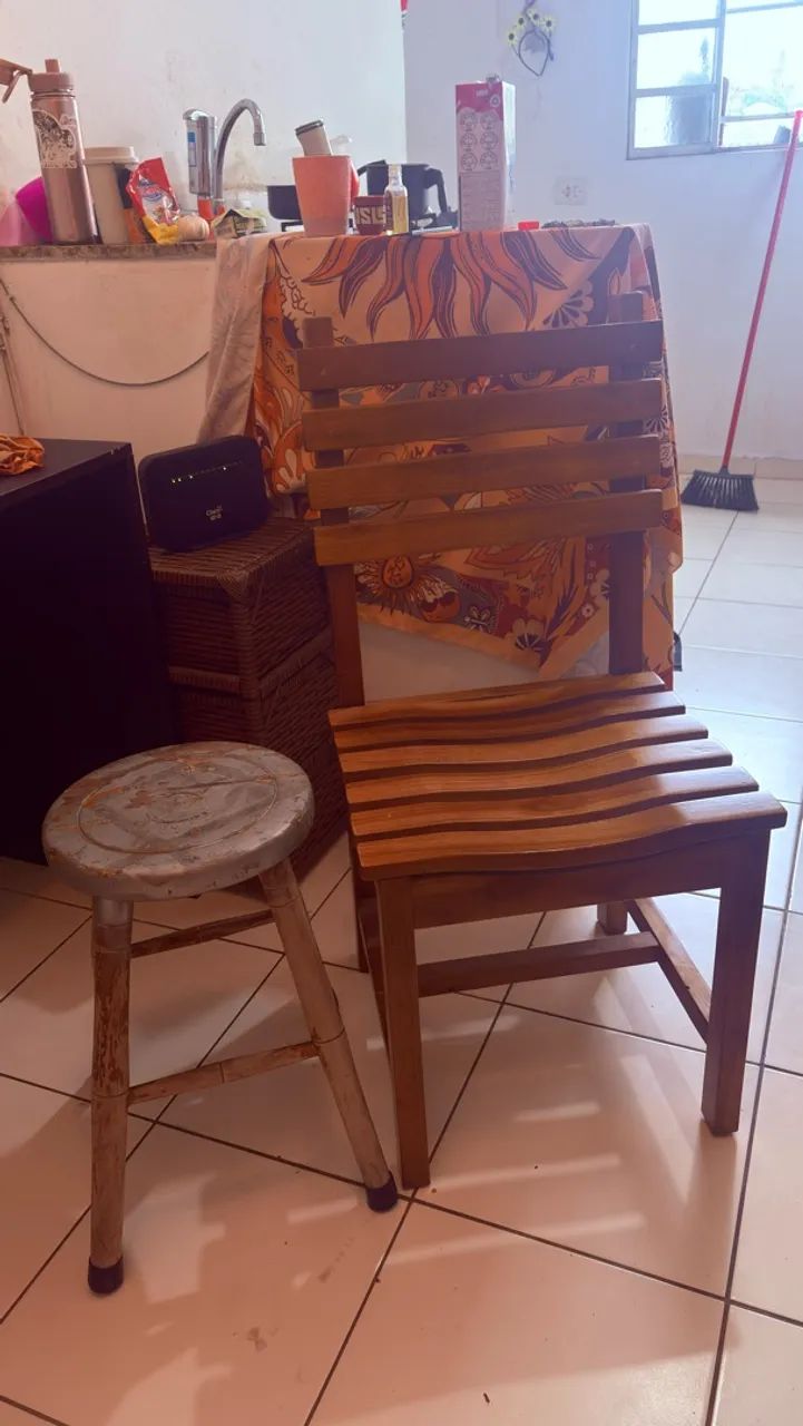 Cadeira de Madeira