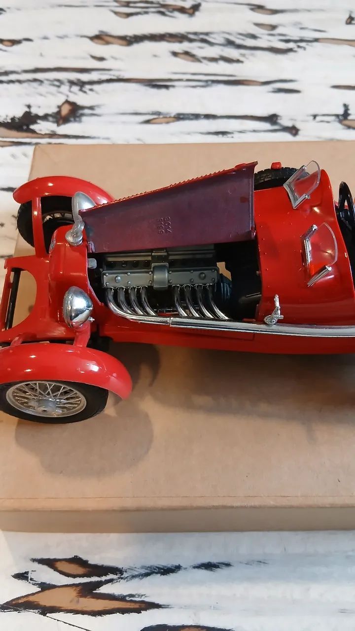 自動車 Alfa Romeo SC 2300 Monza 1931 1/18 Alfa Romeo 8C 2300 Monza 1931. Da Burago. Escala 1:18. - Hobbies e