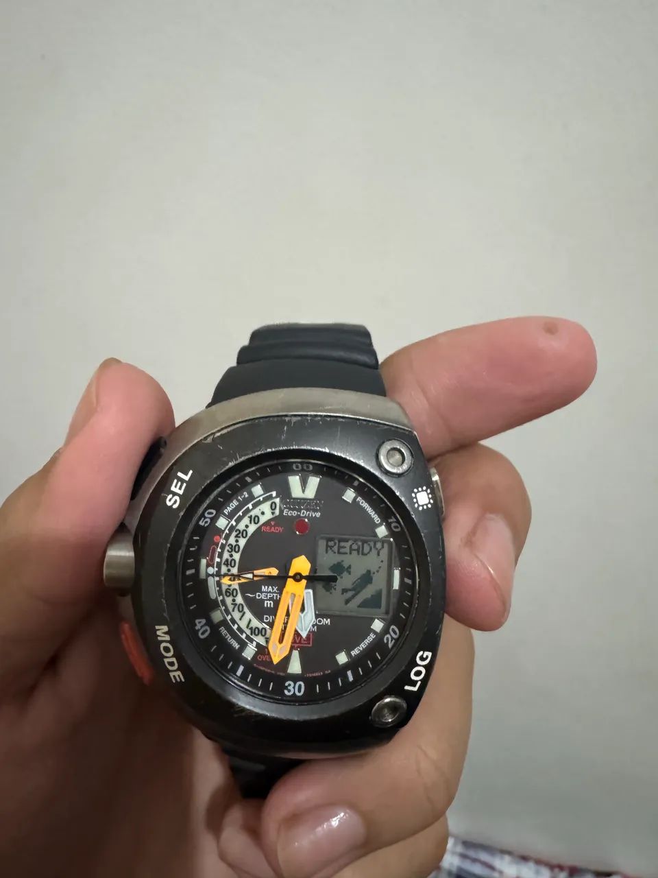 Vendo relógio meia lua 